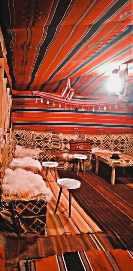 Happy Bedouin House Petra Bed & Breakfast Al Hayy ภายนอก รูปภาพ